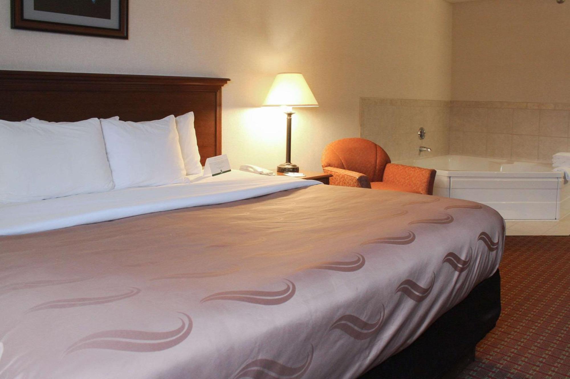 Quality Inn Spearfish I-90 Exterior photo