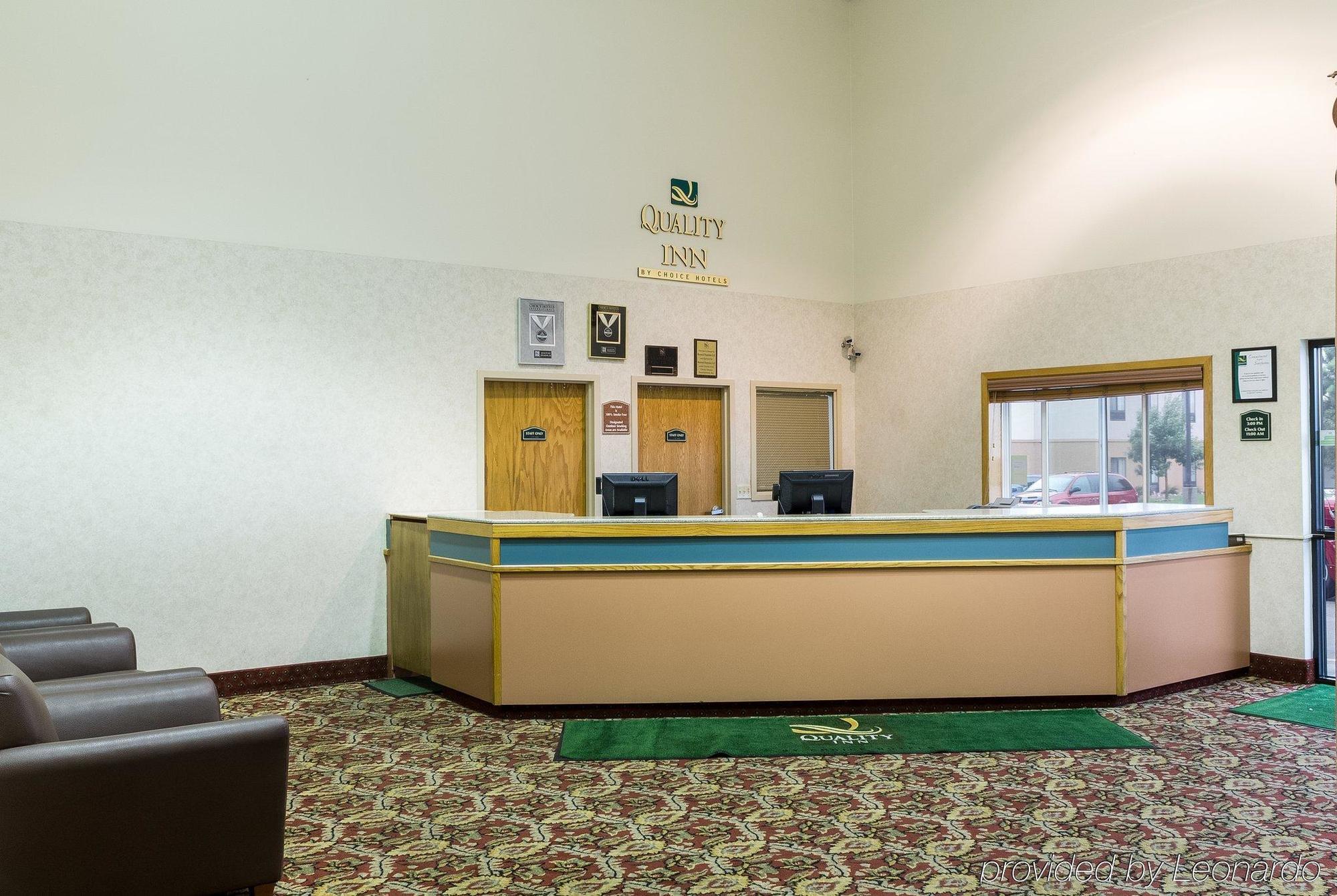 Quality Inn Spearfish I-90 Exterior photo